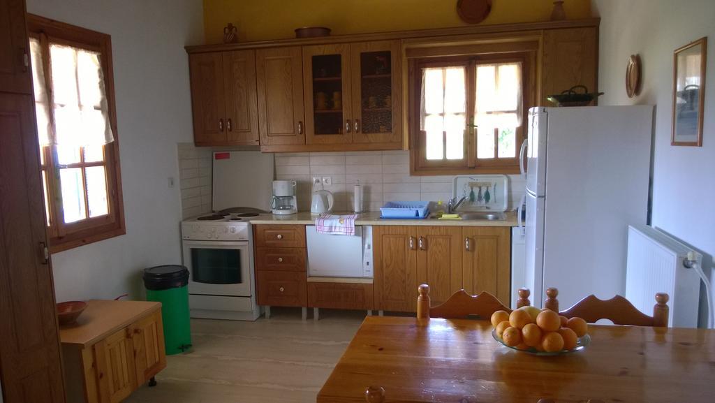Sipsas Villas Koróni Szoba fotó